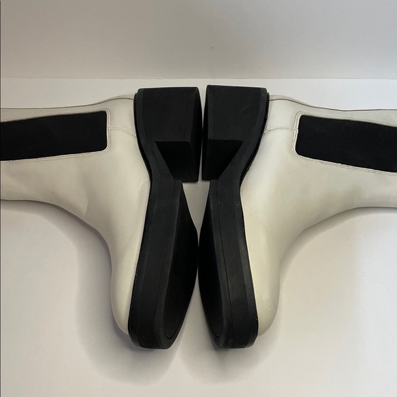 NIB White Chelsea FARYL Leather Boots. Size 10 - Picture 3 of 6